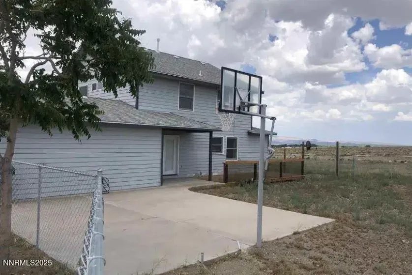 20 Simons, Fernley, Nevada 89408, 4 Bedrooms Bedrooms, ,3 BathroomsBathrooms,Residential,Residential,Simons,250056759