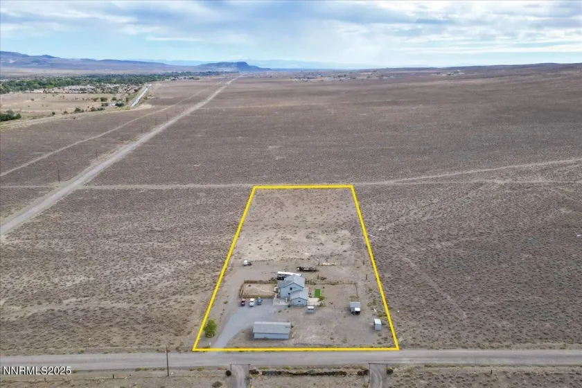 20 Simons, Fernley, Nevada 89408, 4 Bedrooms Bedrooms, ,3 BathroomsBathrooms,Residential,Residential,Simons,250056759