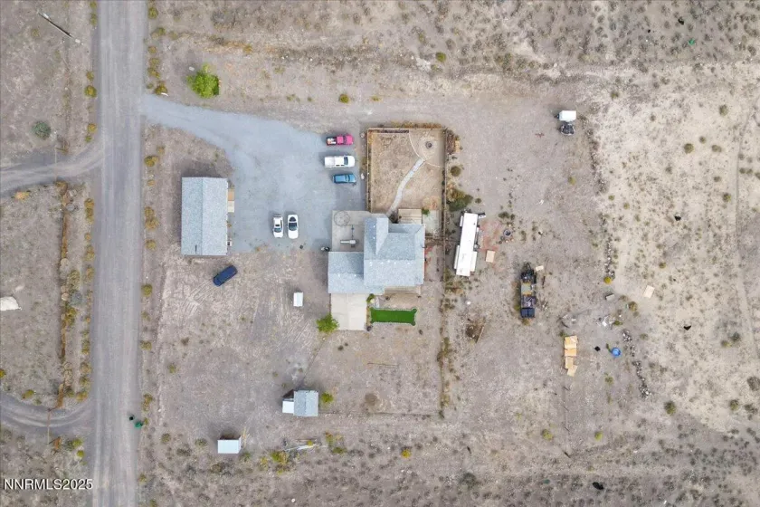 20 Simons, Fernley, Nevada 89408, 4 Bedrooms Bedrooms, ,3 BathroomsBathrooms,Residential,Residential,Simons,250056759