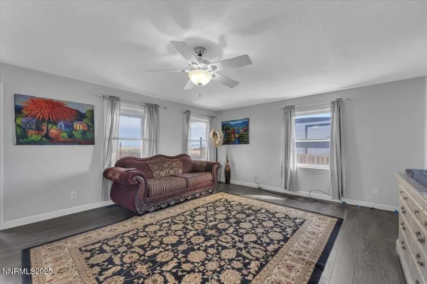 20 Simons, Fernley, Nevada 89408, 4 Bedrooms Bedrooms, ,3 BathroomsBathrooms,Residential,Residential,Simons,250056759