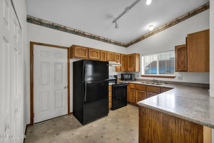 530 Michael, Fallon, Nevada 89406, 3 Bedrooms Bedrooms, ,2 BathroomsBathrooms,Residential,Residential,Michael,260001929