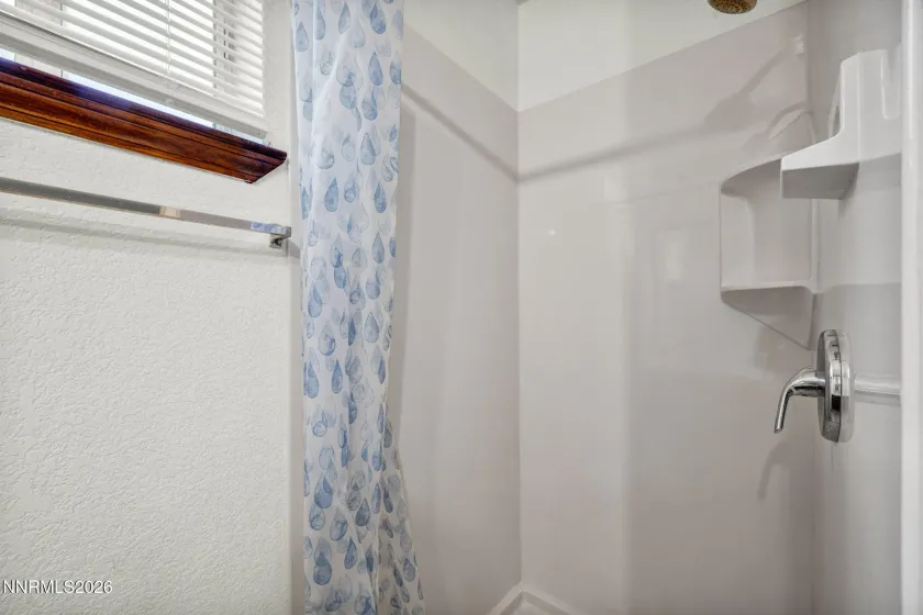 530 Michael, Fallon, Nevada 89406, 3 Bedrooms Bedrooms, ,2 BathroomsBathrooms,Residential,Residential,Michael,260001929