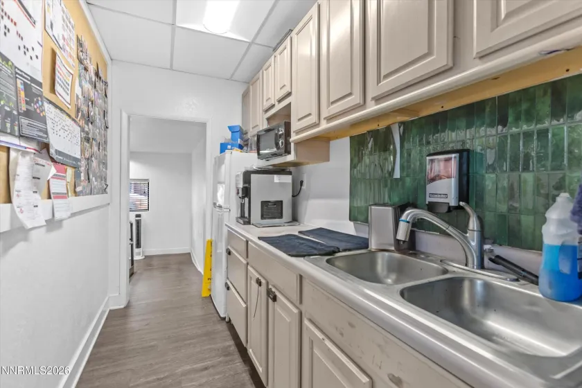 123 Mount Rose, Reno, Nevada 89509, ,Commercial Sale,Residential,Mount Rose,260001938