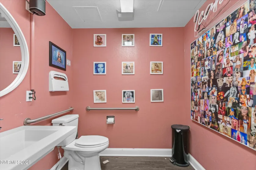 123 Mount Rose, Reno, Nevada 89509, ,Commercial Sale,Residential,Mount Rose,260001938