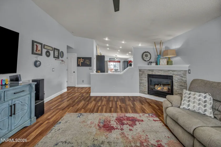 18270 Cedar View, Reno, Nevada 89508, 4 Bedrooms Bedrooms, ,2 BathroomsBathrooms,Residential,Residential,Cedar View,260001946