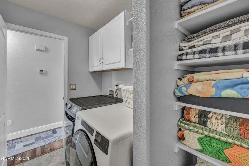 18270 Cedar View, Reno, Nevada 89508, 4 Bedrooms Bedrooms, ,2 BathroomsBathrooms,Residential,Residential,Cedar View,260001946