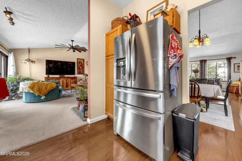 5216 Santa Barbara, Sparks, Nevada 89436, 3 Bedrooms Bedrooms, ,2 BathroomsBathrooms,Residential,Residential,Santa Barbara,260001947