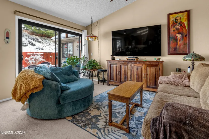 5216 Santa Barbara, Sparks, Nevada 89436, 3 Bedrooms Bedrooms, ,2 BathroomsBathrooms,Residential,Residential,Santa Barbara,260001947