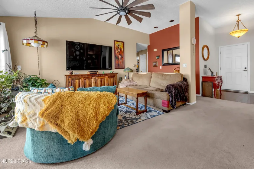 5216 Santa Barbara, Sparks, Nevada 89436, 3 Bedrooms Bedrooms, ,2 BathroomsBathrooms,Residential,Residential,Santa Barbara,260001947