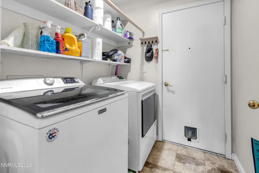 5216 Santa Barbara, Sparks, Nevada 89436, 3 Bedrooms Bedrooms, ,2 BathroomsBathrooms,Residential,Residential,Santa Barbara,260001947