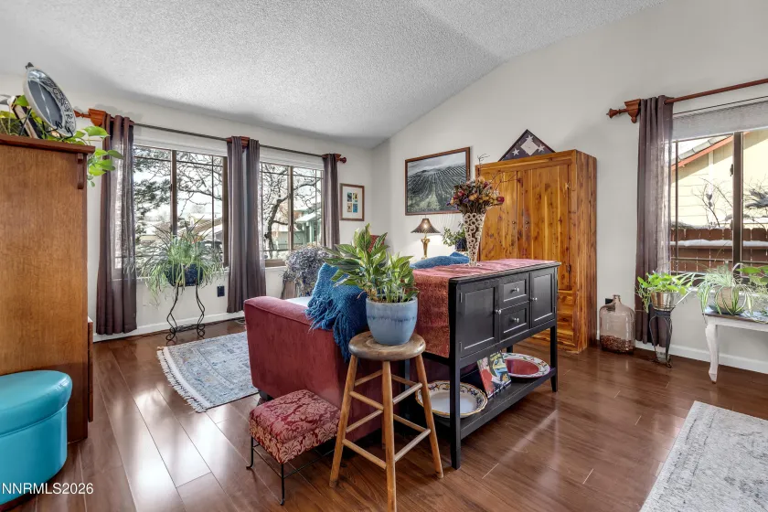 5216 Santa Barbara, Sparks, Nevada 89436, 3 Bedrooms Bedrooms, ,2 BathroomsBathrooms,Residential,Residential,Santa Barbara,260001947