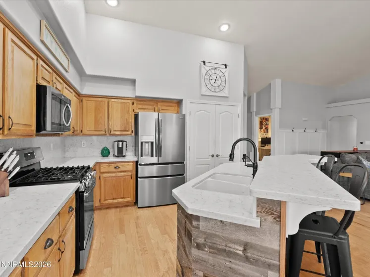 112 Alexander, Fernley, Nevada 89408, 3 Bedrooms Bedrooms, ,2 BathroomsBathrooms,Residential,Residential,Alexander,260001953