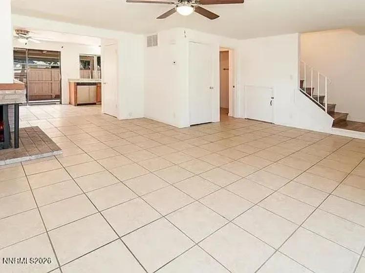 860 Cherry Tree, Sparks, Nevada 89434, 3 Bedrooms Bedrooms, ,2 BathroomsBathrooms,Residential,Residential,Cherry Tree,260001957