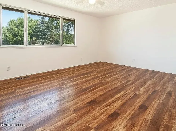 860 Cherry Tree, Sparks, Nevada 89434, 3 Bedrooms Bedrooms, ,2 BathroomsBathrooms,Residential,Residential,Cherry Tree,260001957