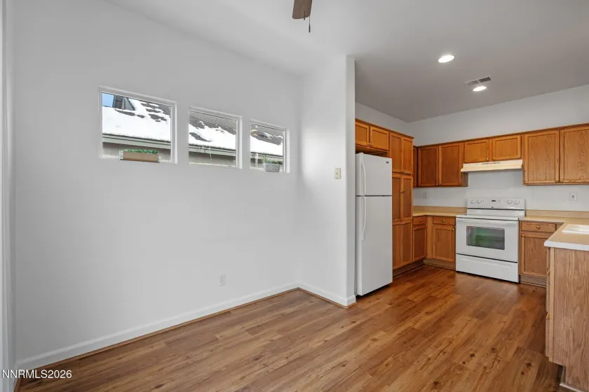 5362 Village Meadows, Sparks, Nevada 89436, 2 Bedrooms Bedrooms, ,2 BathroomsBathrooms,Residential,Residential,Village Meadows,260001958