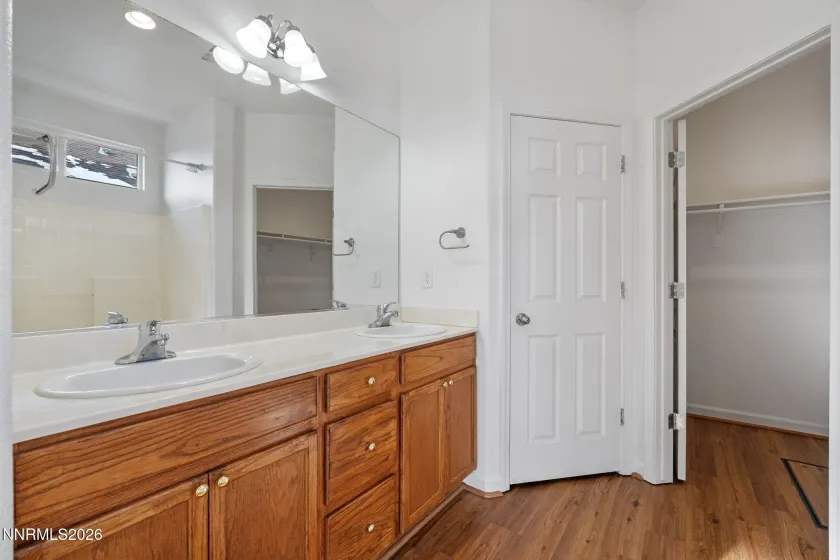 5362 Village Meadows, Sparks, Nevada 89436, 2 Bedrooms Bedrooms, ,2 BathroomsBathrooms,Residential,Residential,Village Meadows,260001958