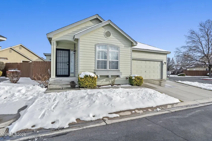 5362 Village Meadows, Sparks, Nevada 89436, 2 Bedrooms Bedrooms, ,2 BathroomsBathrooms,Residential,Residential,Village Meadows,260001958