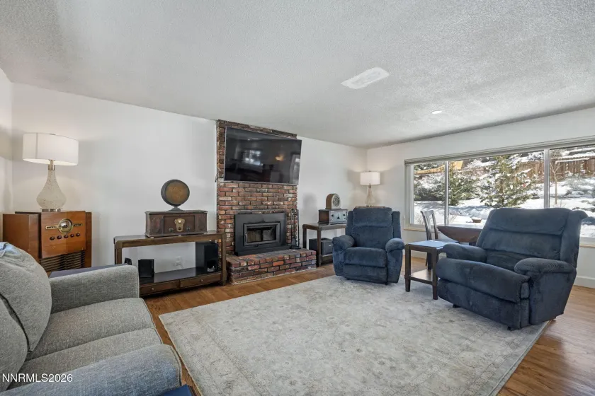 14660 Rim Rock, Reno, Nevada 89521, 3 Bedrooms Bedrooms, ,2 BathroomsBathrooms,Residential,Residential,Rim Rock,260001959