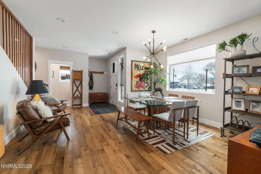 1301 Wright, Reno, Nevada 89509, 3 Bedrooms Bedrooms, ,3 BathroomsBathrooms,Residential,Residential,Wright,260001960