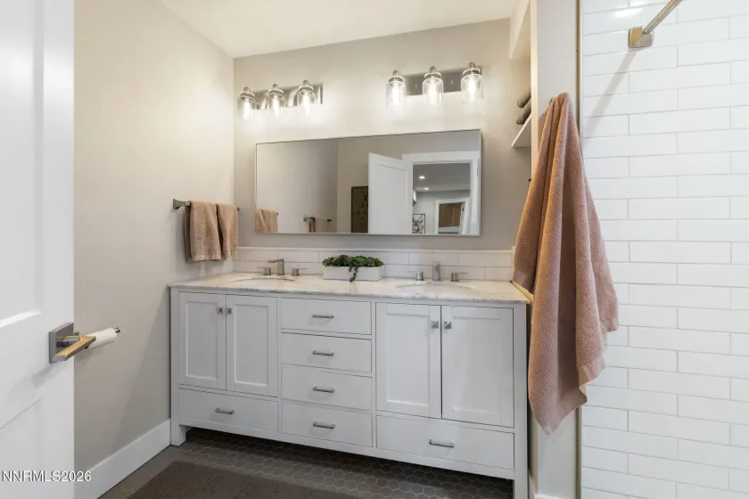 1301 Wright, Reno, Nevada 89509, 3 Bedrooms Bedrooms, ,3 BathroomsBathrooms,Residential,Residential,Wright,260001960