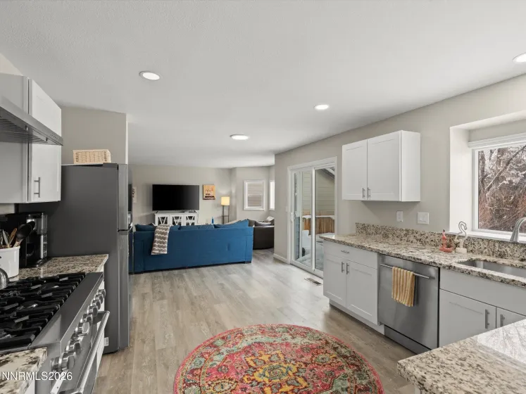 6060 Torrington, Reno, Nevada 89509, 4 Bedrooms Bedrooms, ,3 BathroomsBathrooms,Residential,Residential,Torrington,260001966