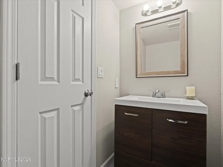 6060 Torrington, Reno, Nevada 89509, 4 Bedrooms Bedrooms, ,3 BathroomsBathrooms,Residential,Residential,Torrington,260001966