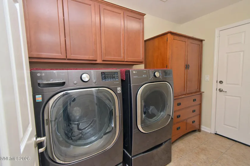 9190 Streagle Way, Reno, Nevada 89506, 3 Bedrooms Bedrooms, ,3 BathroomsBathrooms,Residential,Residential,Streagle Way,260001969