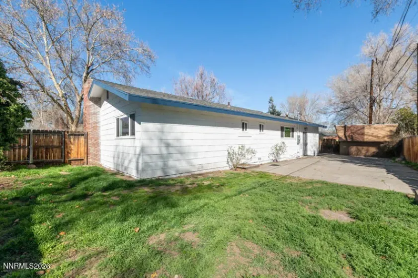 810 Lahontan, Reno, Nevada 89509, 3 Bedrooms Bedrooms, ,2 BathroomsBathrooms,Residential,Residential,Lahontan,260001974