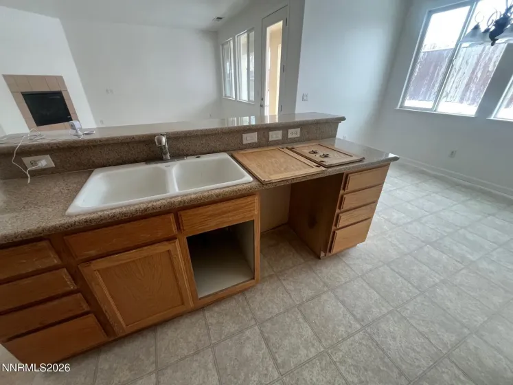 883 Jill Marie, Fernley, Nevada 89408, 4 Bedrooms Bedrooms, ,4 BathroomsBathrooms,Residential,Residential,Jill Marie,260001976