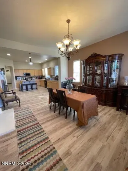 7337 Phoenix, Sparks, Nevada 89436, 4 Bedrooms Bedrooms, ,3 BathroomsBathrooms,Residential,Residential,Phoenix,260001977