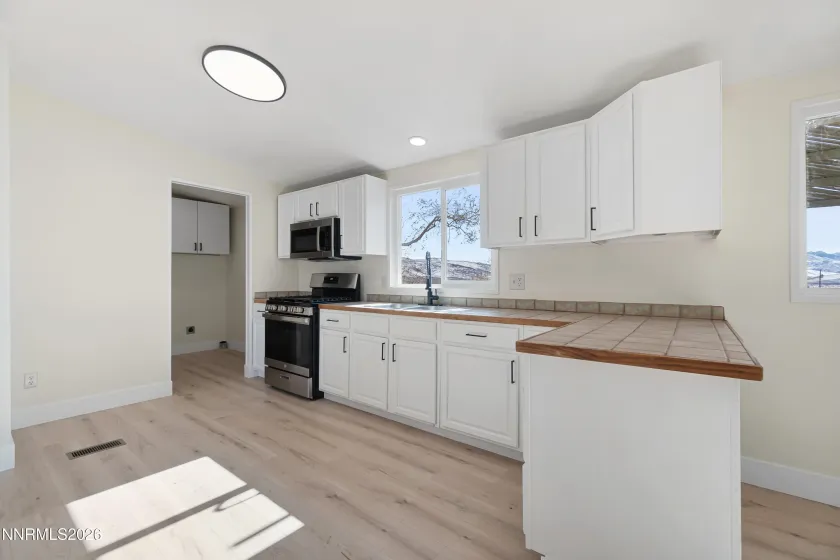 7775 Pueblo, Stagecoach, Nevada 89429, 3 Bedrooms Bedrooms, ,2 BathroomsBathrooms,Residential,Residential,Pueblo,260001979