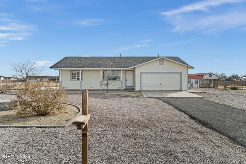 4468 Hawk, Fallon, Nevada 89406, 3 Bedrooms Bedrooms, ,2 BathroomsBathrooms,Residential,Residential,Hawk,260001986