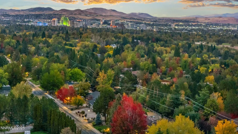 2360 Pioneer, Reno, Nevada 89509, 5 Bedrooms Bedrooms, ,4 BathroomsBathrooms,Residential,Residential,Pioneer,250057015