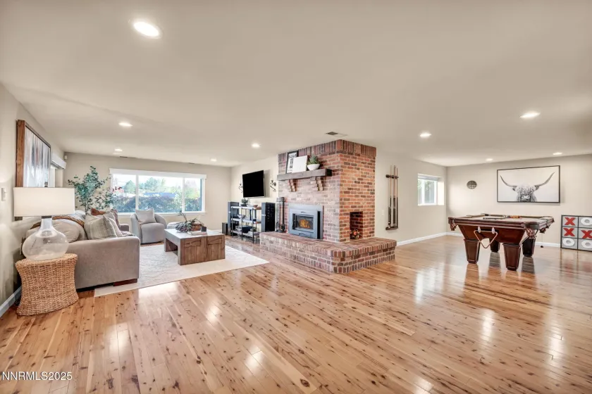 2360 Pioneer, Reno, Nevada 89509, 5 Bedrooms Bedrooms, ,4 BathroomsBathrooms,Residential,Residential,Pioneer,250057015