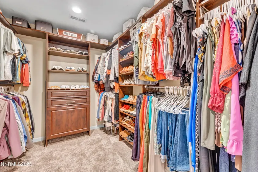 2360 Pioneer, Reno, Nevada 89509, 5 Bedrooms Bedrooms, ,4 BathroomsBathrooms,Residential,Residential,Pioneer,250057015