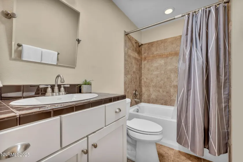 2360 Pioneer, Reno, Nevada 89509, 5 Bedrooms Bedrooms, ,4 BathroomsBathrooms,Residential,Residential,Pioneer,250057015