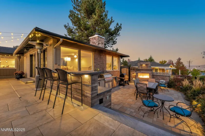 2360 Pioneer, Reno, Nevada 89509, 5 Bedrooms Bedrooms, ,4 BathroomsBathrooms,Residential,Residential,Pioneer,250057015