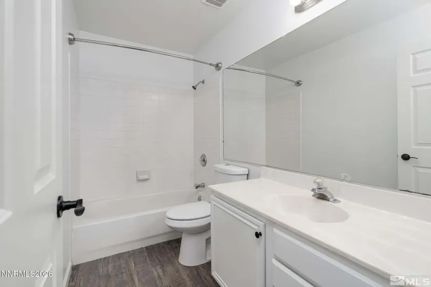 8000 Monterey Shores, Reno, Nevada 89506, 4 Bedrooms Bedrooms, ,2 BathroomsBathrooms,Residential,Residential,Monterey Shores,260001993