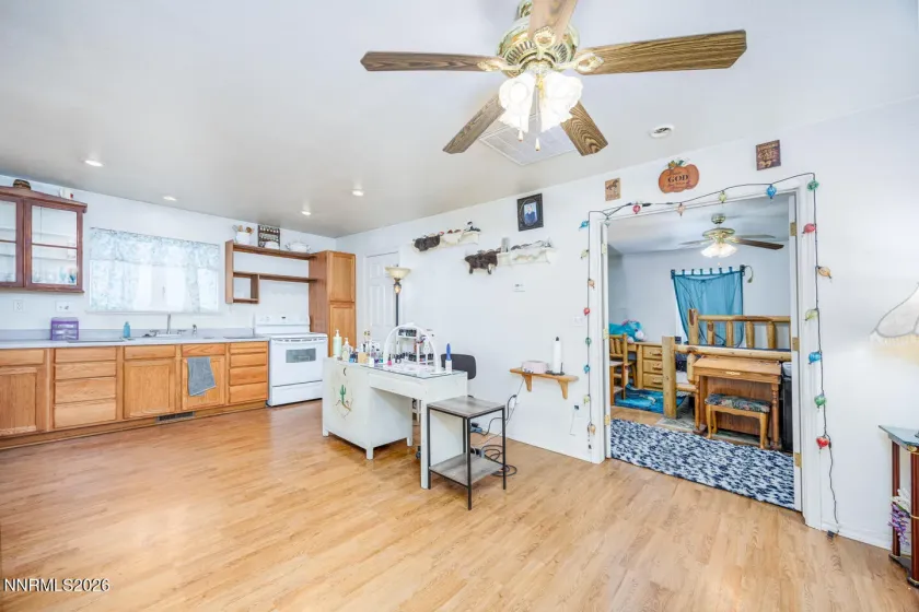 4185 Saint Clair, Fallon, Nevada 89406, 4 Bedrooms Bedrooms, ,4 BathroomsBathrooms,Residential,Residential,Saint Clair,260001996