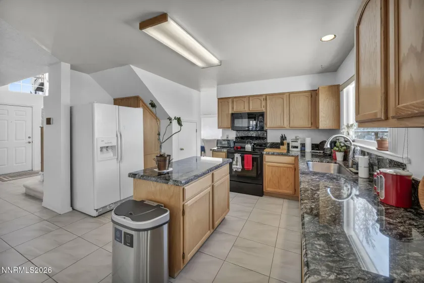 4692 Canyon Ridge, Reno, Nevada 89523, 3 Bedrooms Bedrooms, ,3 BathroomsBathrooms,Residential,Residential,Canyon Ridge,260001998