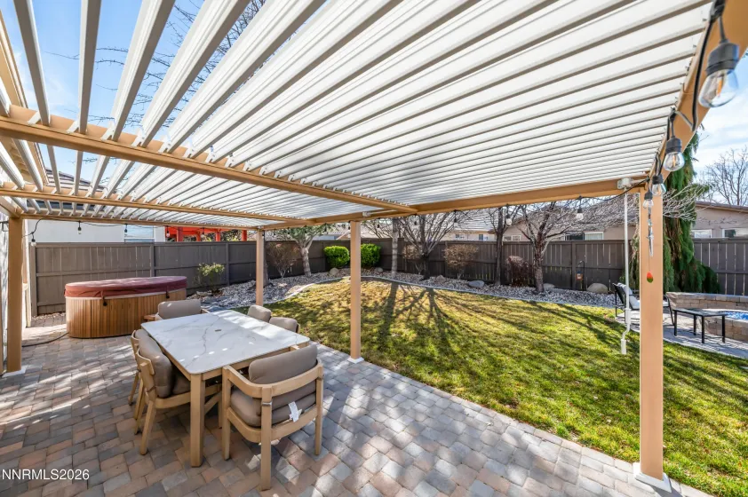 560 Connemaras, Reno, Nevada 89521, 4 Bedrooms Bedrooms, ,3 BathroomsBathrooms,Residential,Residential,Connemaras,260002000