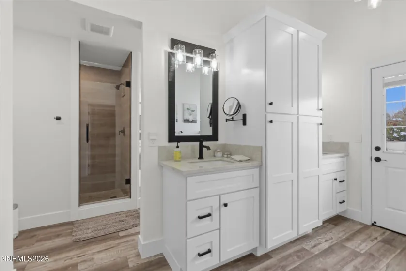 435 Kathy, Sparks, Nevada 89436, 3 Bedrooms Bedrooms, ,3 BathroomsBathrooms,Residential,Residential,Kathy,260002003