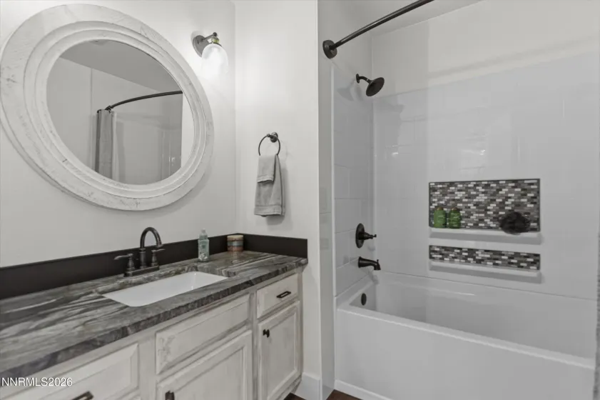 435 Kathy, Sparks, Nevada 89436, 3 Bedrooms Bedrooms, ,3 BathroomsBathrooms,Residential,Residential,Kathy,260002003