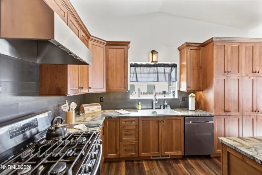 435 Kathy, Sparks, Nevada 89436, 3 Bedrooms Bedrooms, ,3 BathroomsBathrooms,Residential,Residential,Kathy,260002003