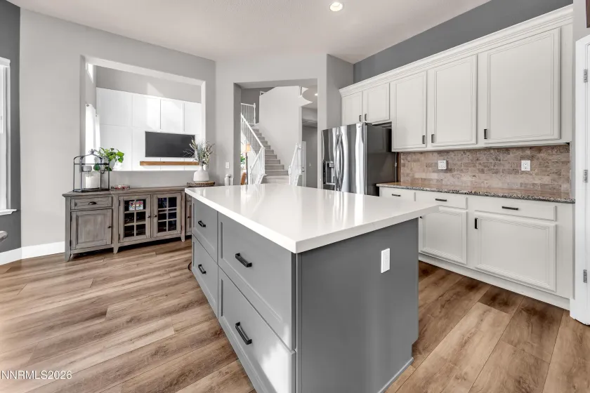 2725 Decoy, Sparks, Nevada 89436, 5 Bedrooms Bedrooms, ,4 BathroomsBathrooms,Residential,Residential,Decoy,260001997