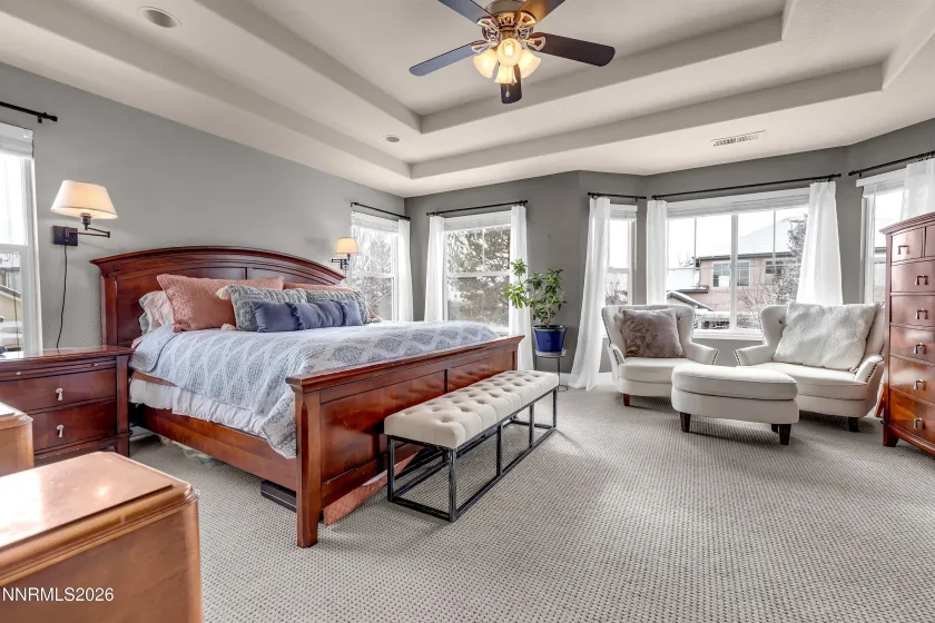 2725 Decoy, Sparks, Nevada 89436, 5 Bedrooms Bedrooms, ,4 BathroomsBathrooms,Residential,Residential,Decoy,260001997