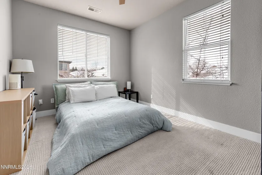 2725 Decoy, Sparks, Nevada 89436, 5 Bedrooms Bedrooms, ,4 BathroomsBathrooms,Residential,Residential,Decoy,260001997