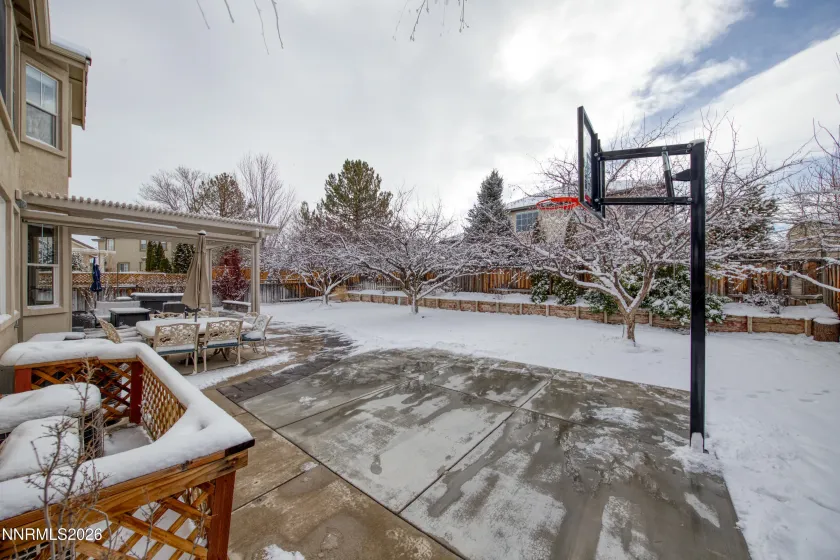 2725 Decoy, Sparks, Nevada 89436, 5 Bedrooms Bedrooms, ,4 BathroomsBathrooms,Residential,Residential,Decoy,260001997