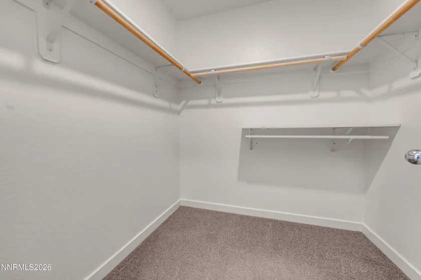 1297 Old Barn, Sparks, Nevada 89436, 5 Bedrooms Bedrooms, ,3 BathroomsBathrooms,Residential,Residential,Old Barn,260002005