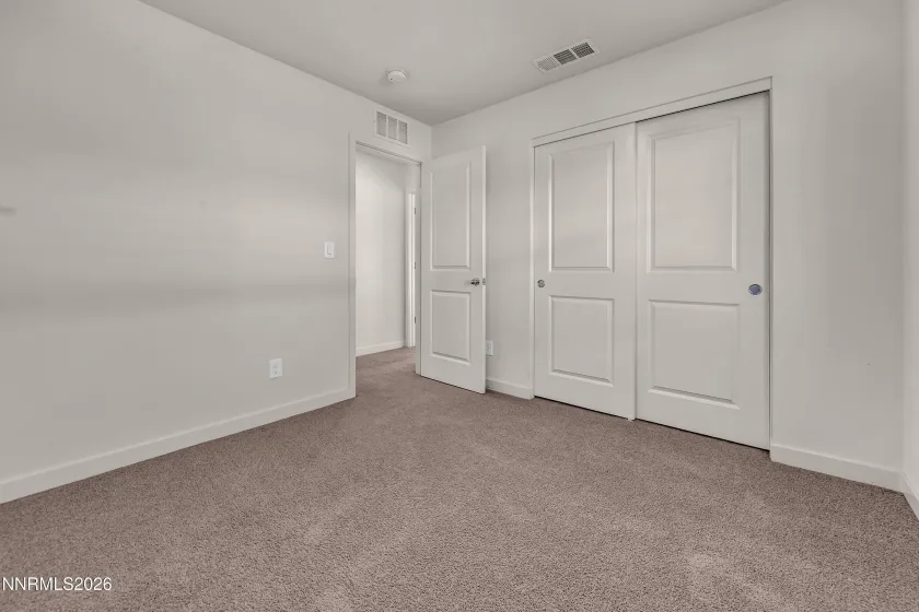 1297 Old Barn, Sparks, Nevada 89436, 5 Bedrooms Bedrooms, ,3 BathroomsBathrooms,Residential,Residential,Old Barn,260002005